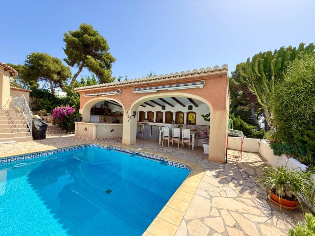 5 bed villa in Jávea