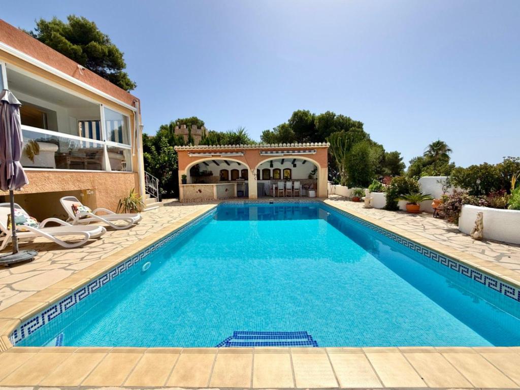 5 bed villa in Jávea