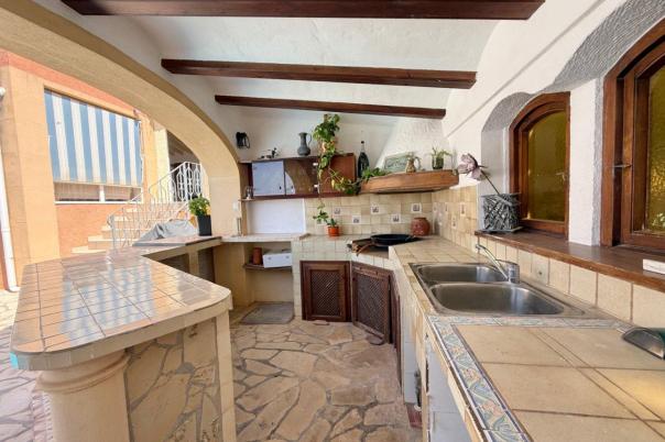 5 bed villa in Jávea