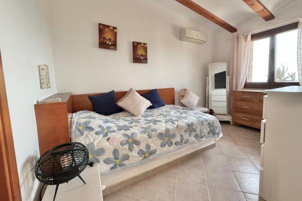 5 bed villa in Jávea