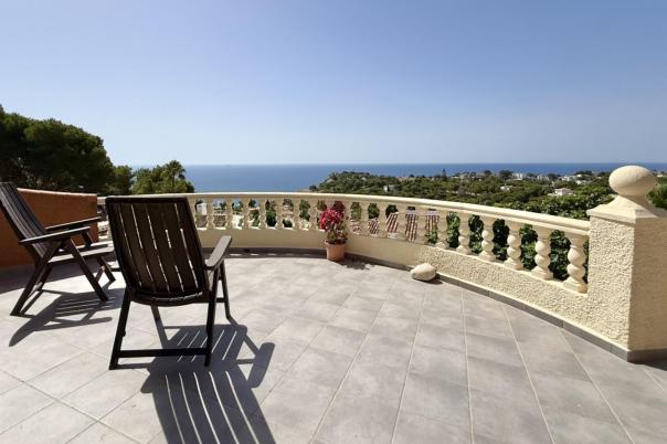 5 bed villa in Jávea