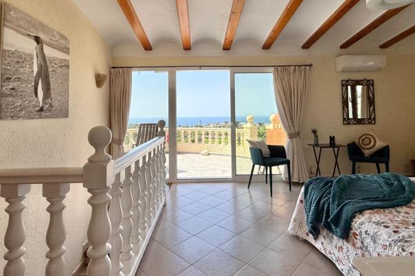 5 bed villa in Jávea