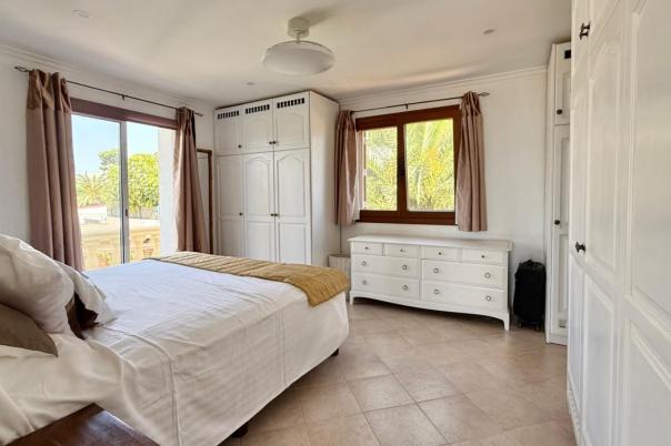 5 bed villa in Jávea