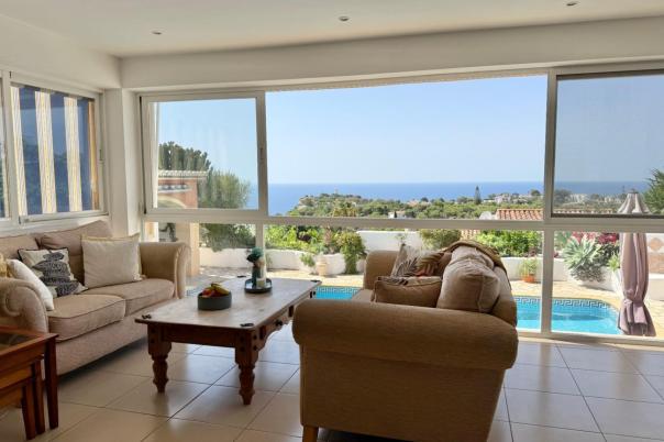 5 bed villa in Jávea