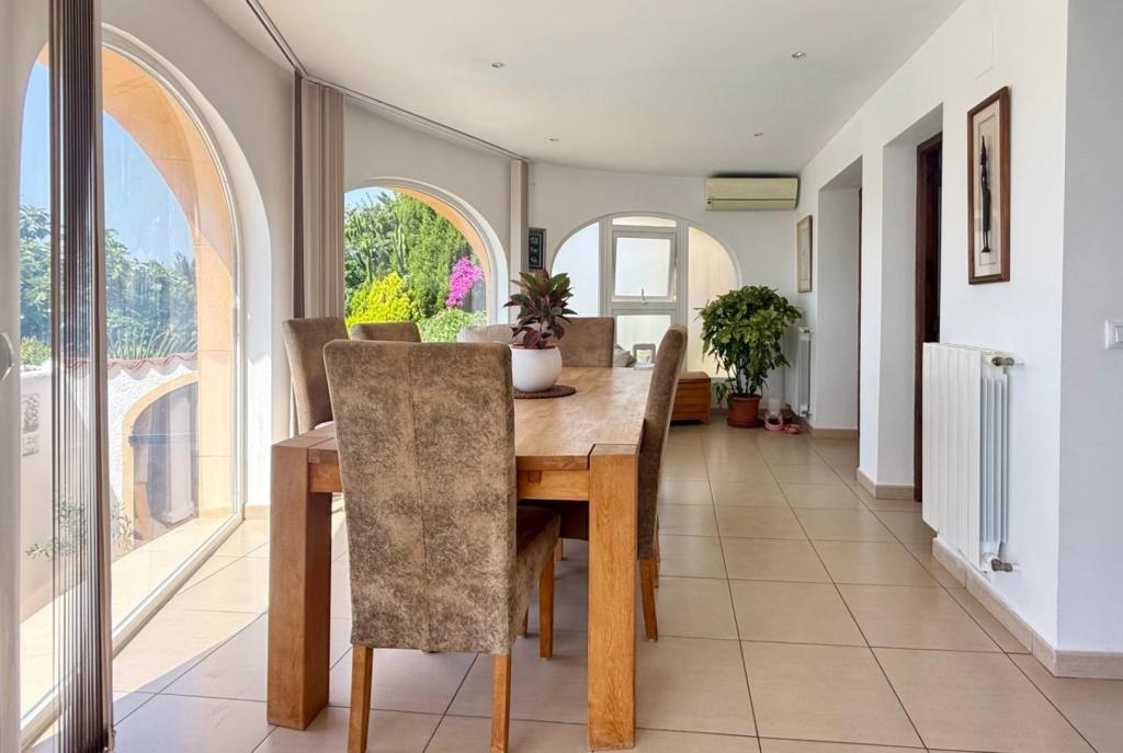 5 bed villa in Jávea