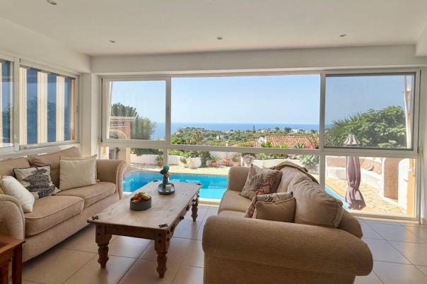 5 bed villa in Jávea