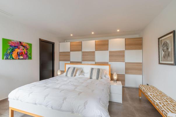 3 bed villas in Moraira