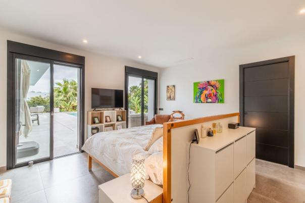 3 bed villas in Moraira