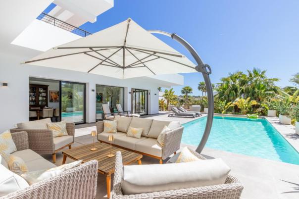 3 bed villas in Moraira