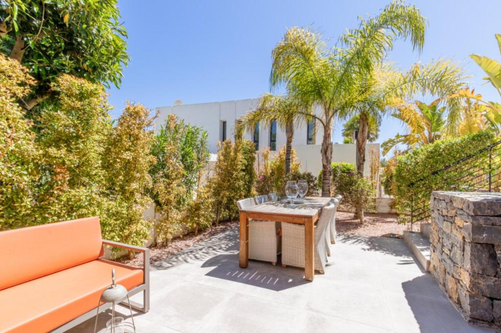3 bed villas in Moraira