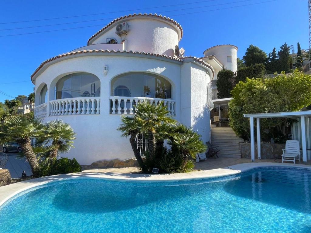 4 bed casa / chalet in Calpe