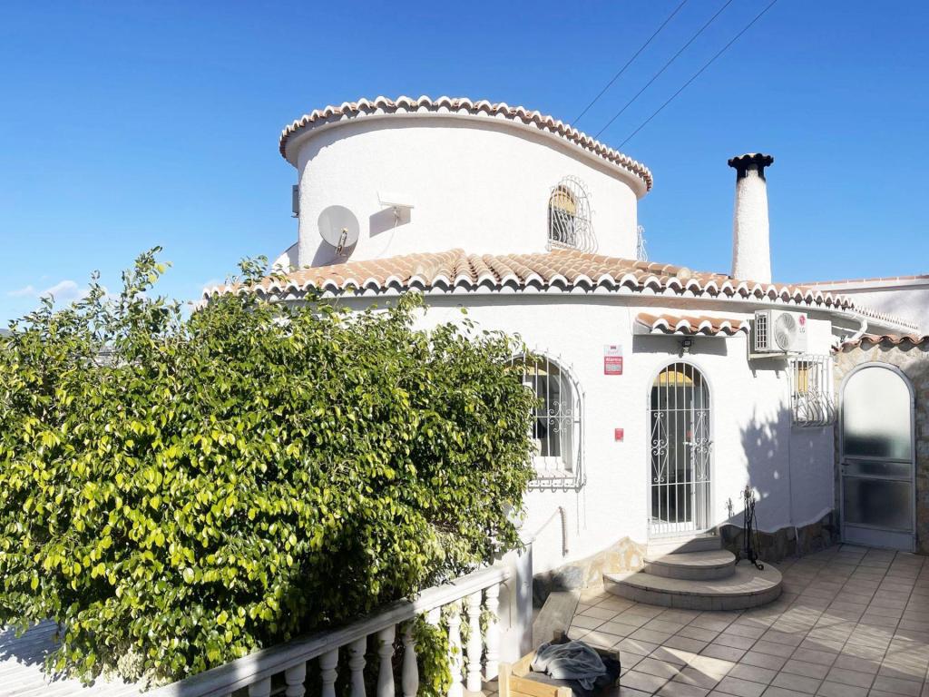 4 bed casa / chalet in Calpe