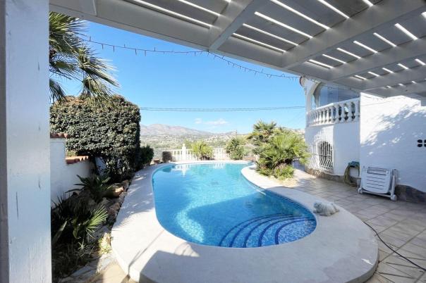 4 bed casa / chalet in Calpe