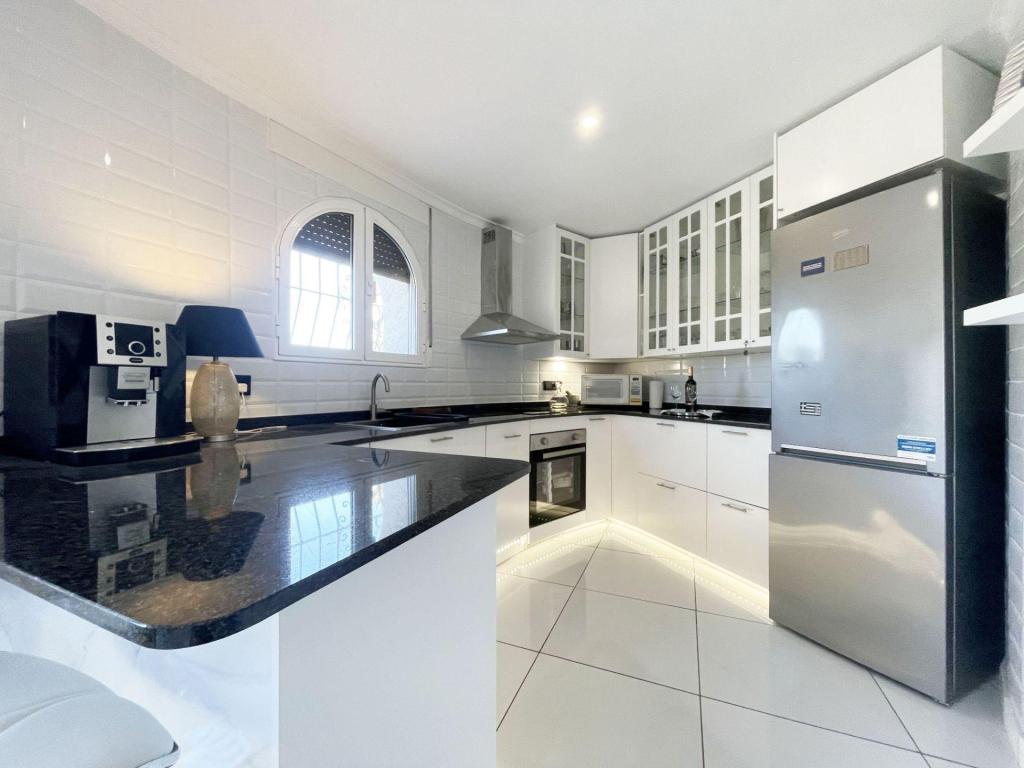 4 bed casa / chalet in Calpe