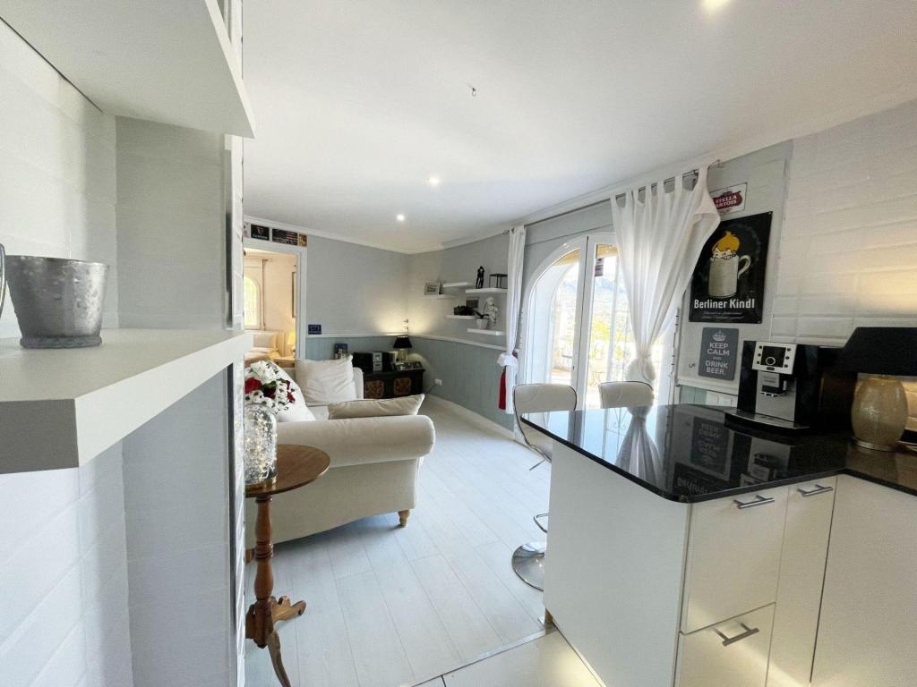 4 bed casa / chalet in Calpe