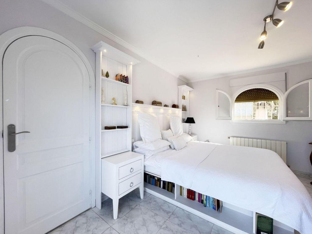 4 bed casa / chalet in Calpe