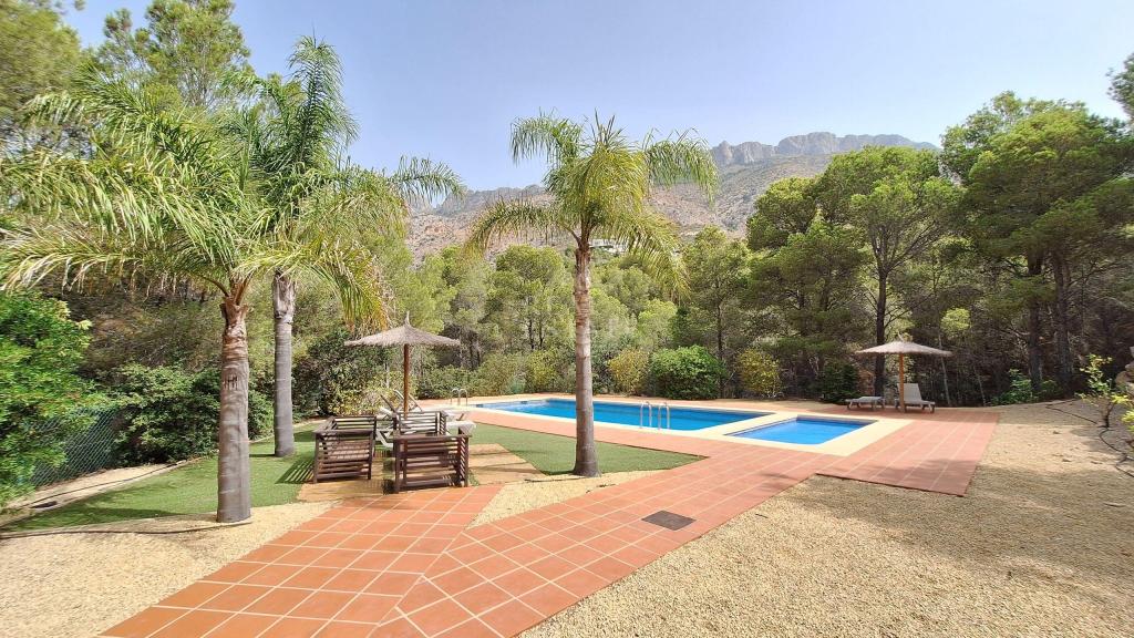 3 bed villa in Altea