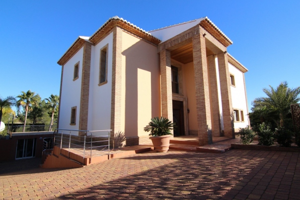 7 bed villa in Xàbia