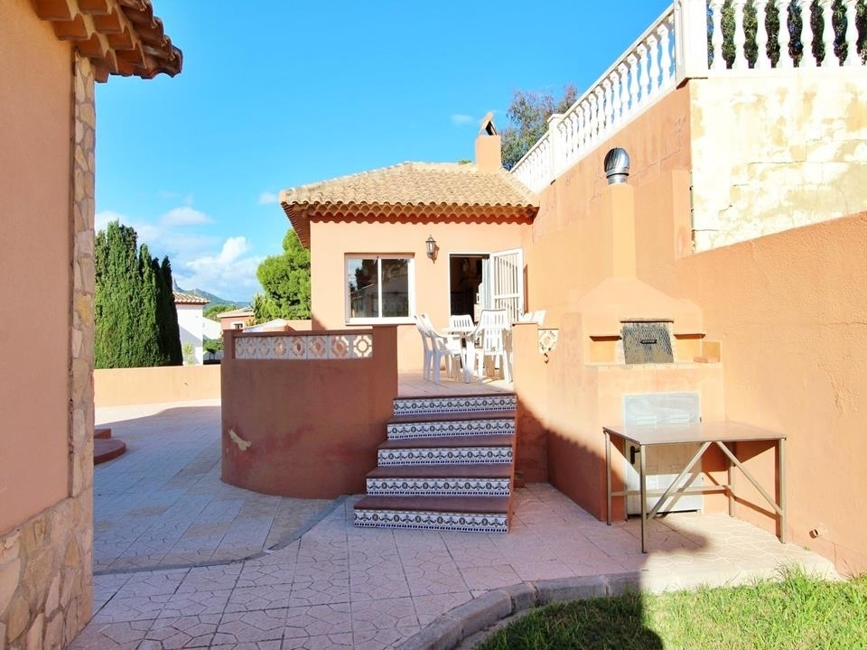 5 bed villa in Calpe