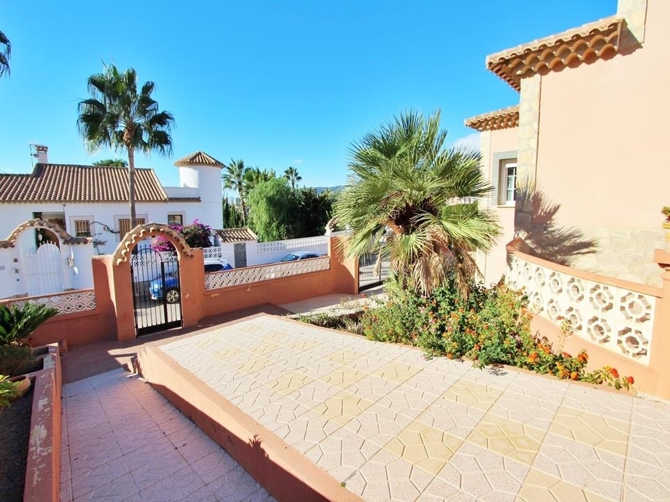 5 bed villa in Calpe