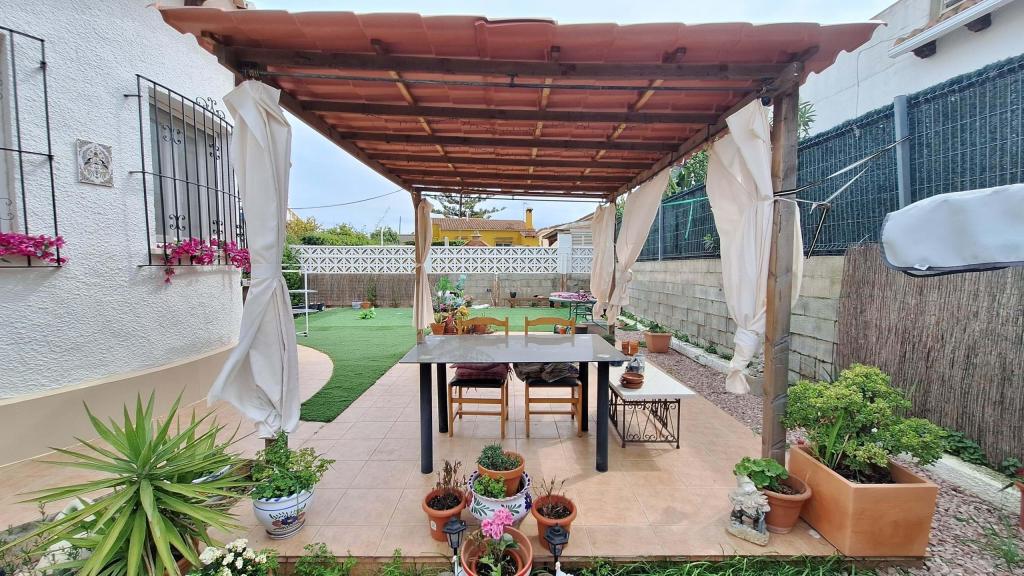 2 bed villa in Poblets (els)