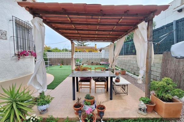 2 bed villa in Poblets (els)