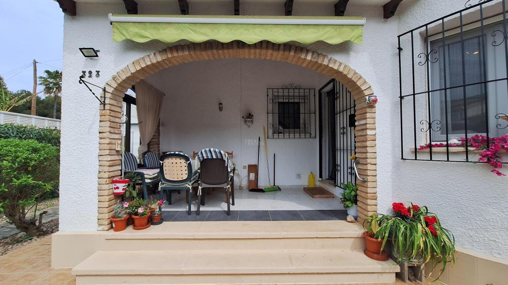 2 bed villa in Poblets (els)