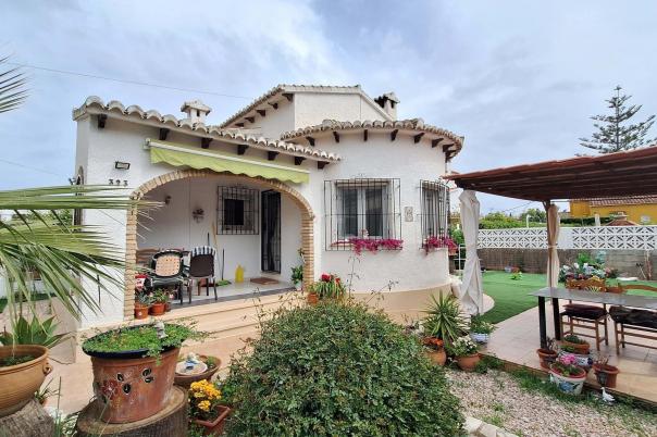 2 bed villa in Poblets (els)