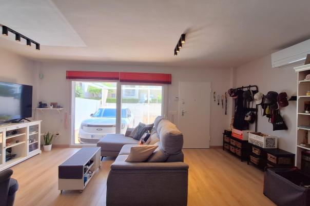 3 bed townhouse in Verger (el)