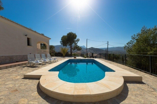 3 bed villa in Calpe