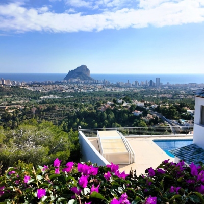8 bed casa / chalet in Calpe