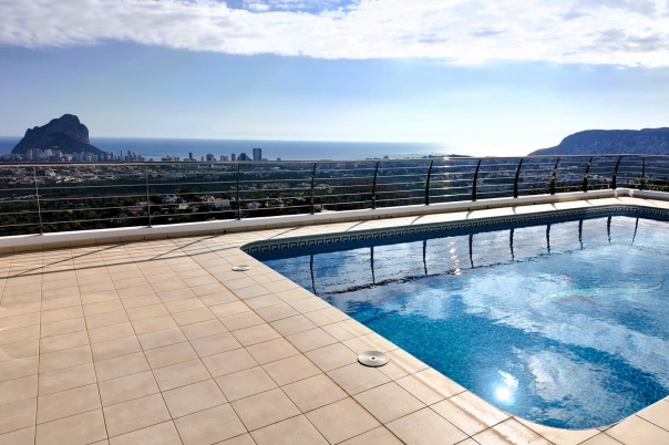 8 bed casa / chalet in Calpe / Calp