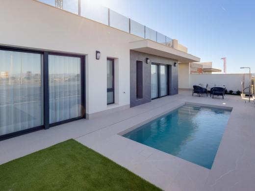 3 bed villa in Torrevieja