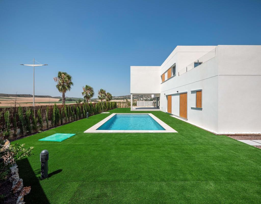 4 bed villa in Algorfa