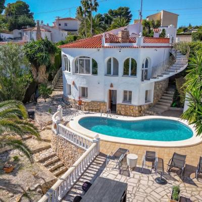 5 bed villas in Benissa