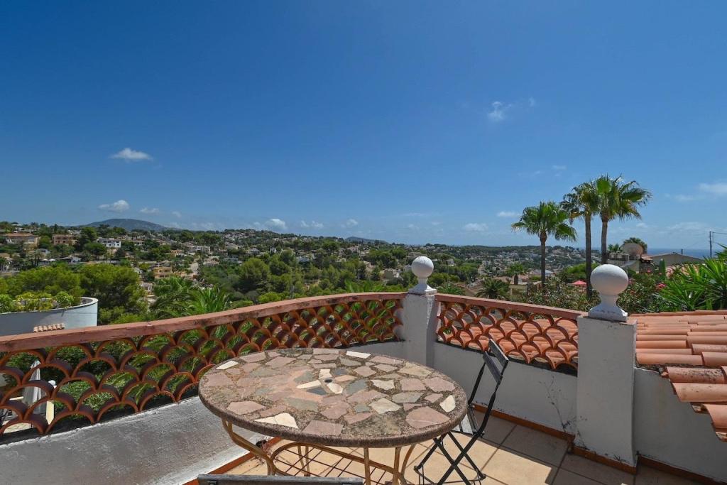 5 bed villas in Benissa
