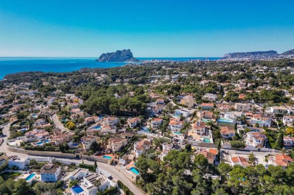 5 bed villas in Benissa
