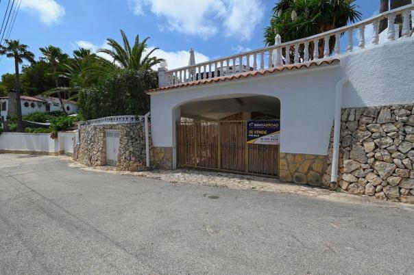 5 bed villas in Benissa