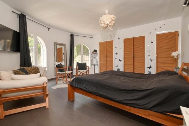 5 bed villas in Benissa