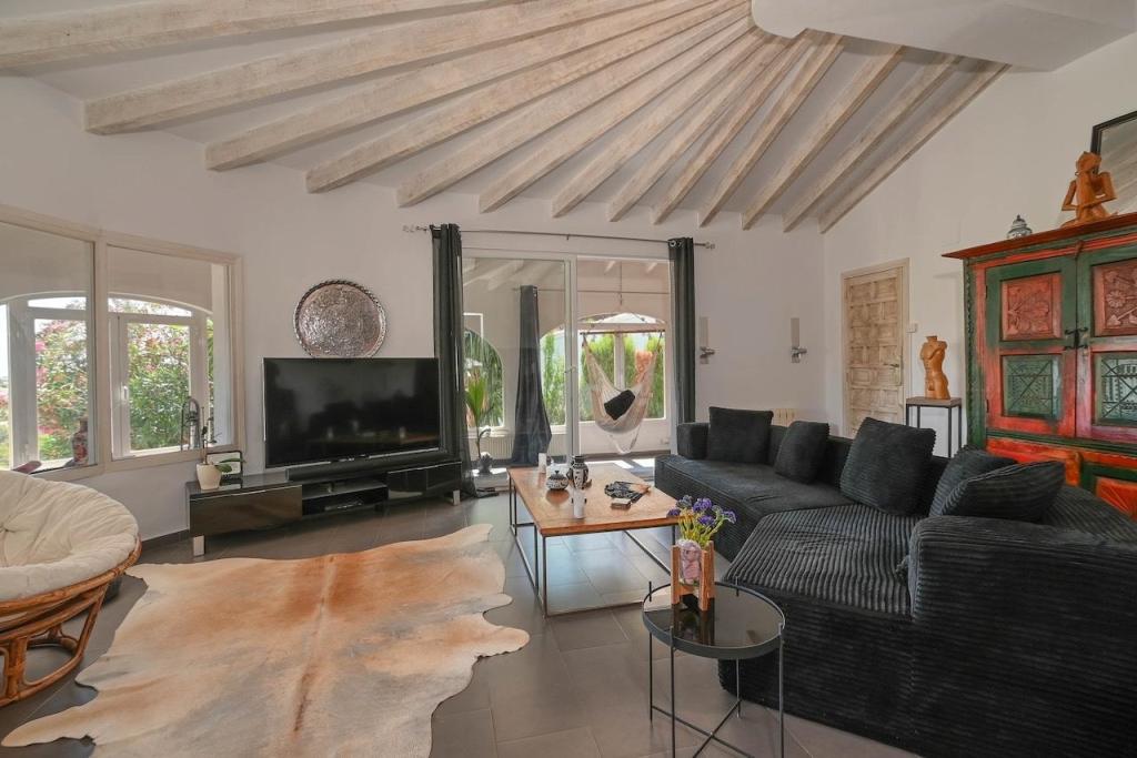 5 bed villas in Benissa