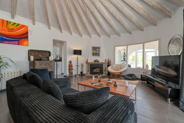 5 bed villas in Benissa