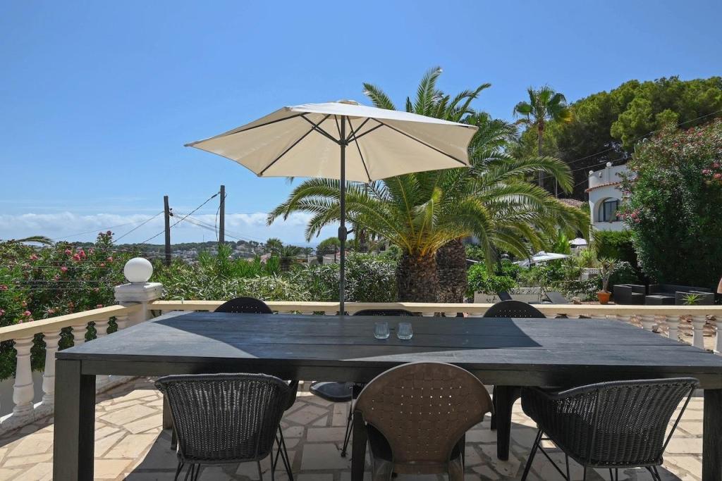 5 bed villas in Benissa