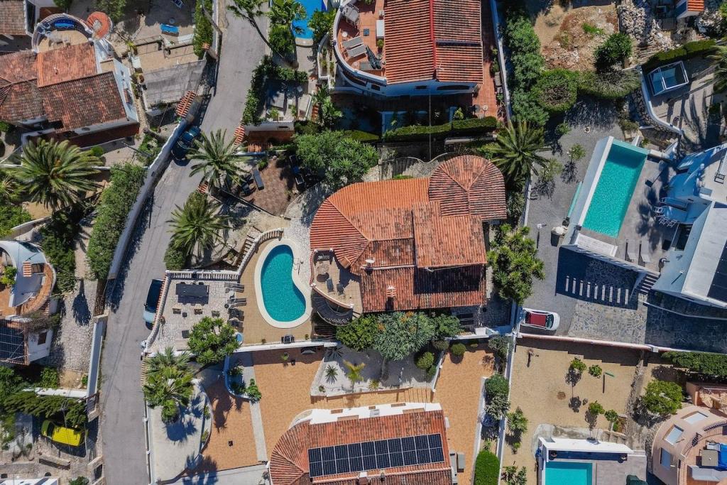 5 bed villas in Benissa