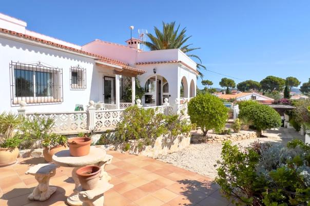 4 bed villa in Moraira