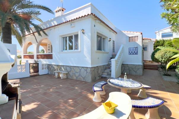 4 bed villa in Moraira