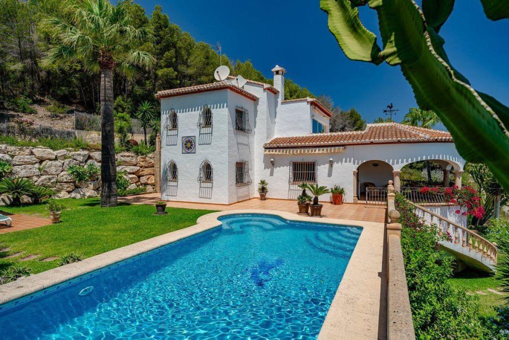 4 bed casa / chalet in Jávea