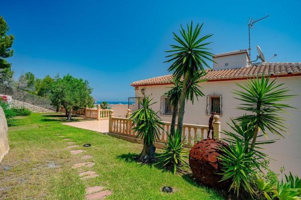 4 bed casa / chalet in Jávea