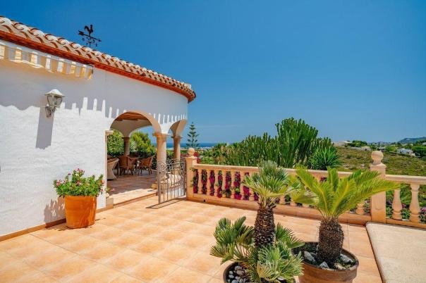 4 bed casa / chalet in Jávea