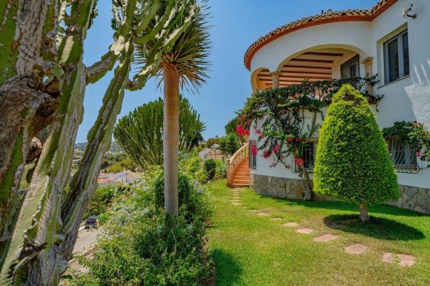 4 bed casa / chalet in Jávea