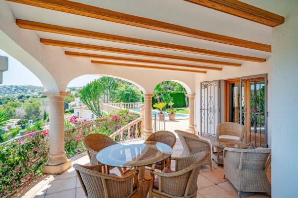 4 bed casa / chalet in Jávea